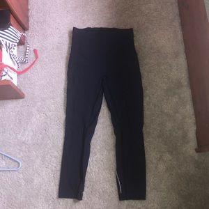 Lululemon navy blue leggings size 4